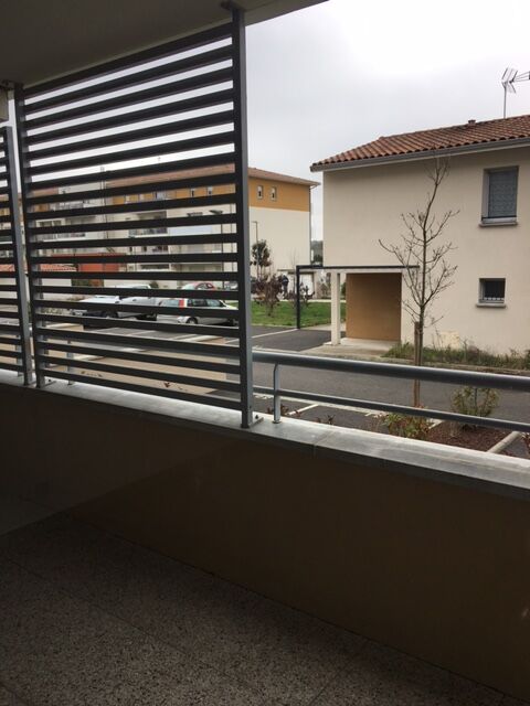 7-BALCON-cmp.JPG