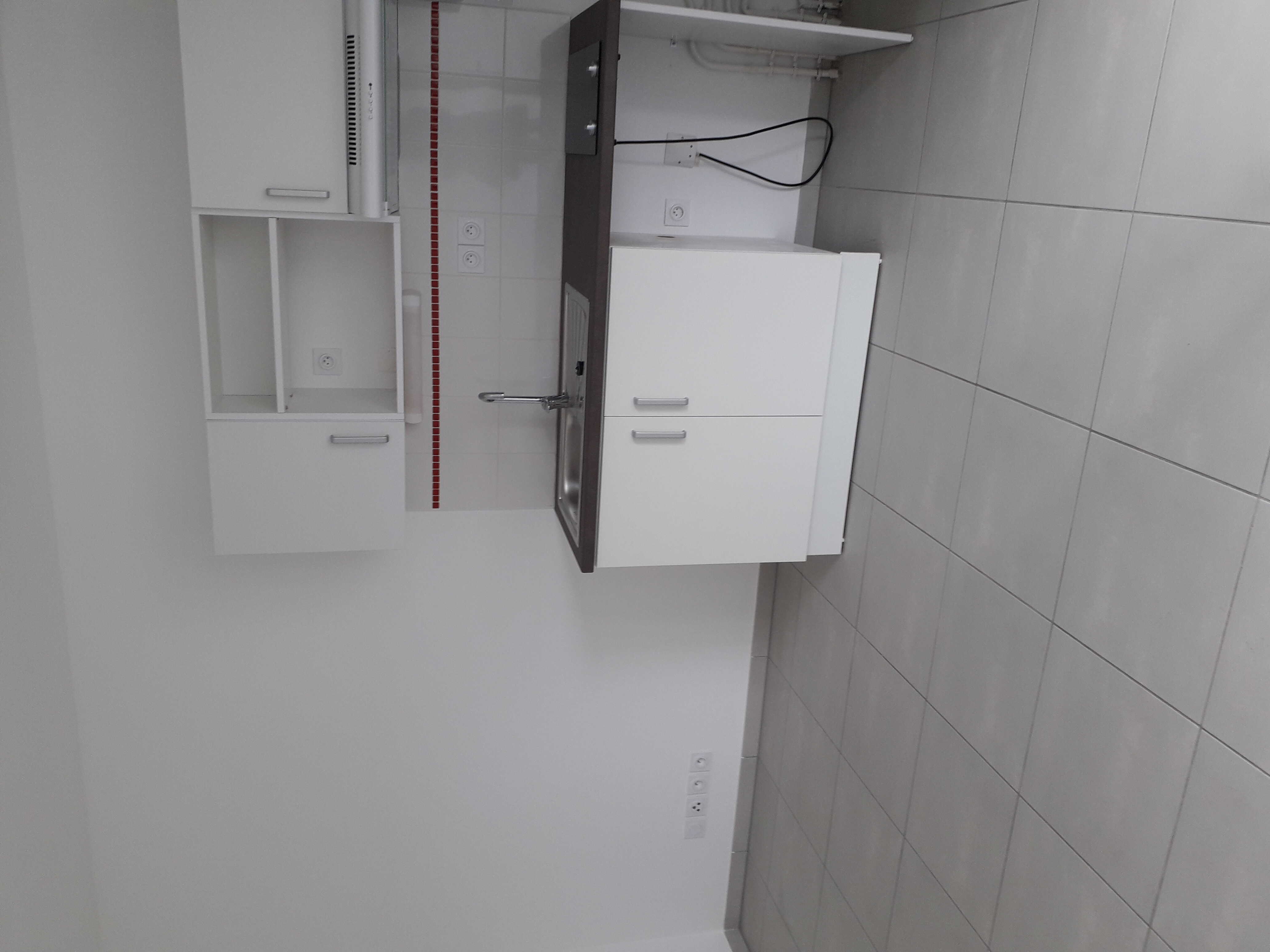 compressed-PHOTO APT ST SIMON (8).jpg