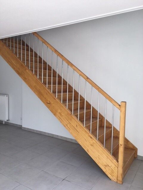 5ESCALIER SALON.jpg