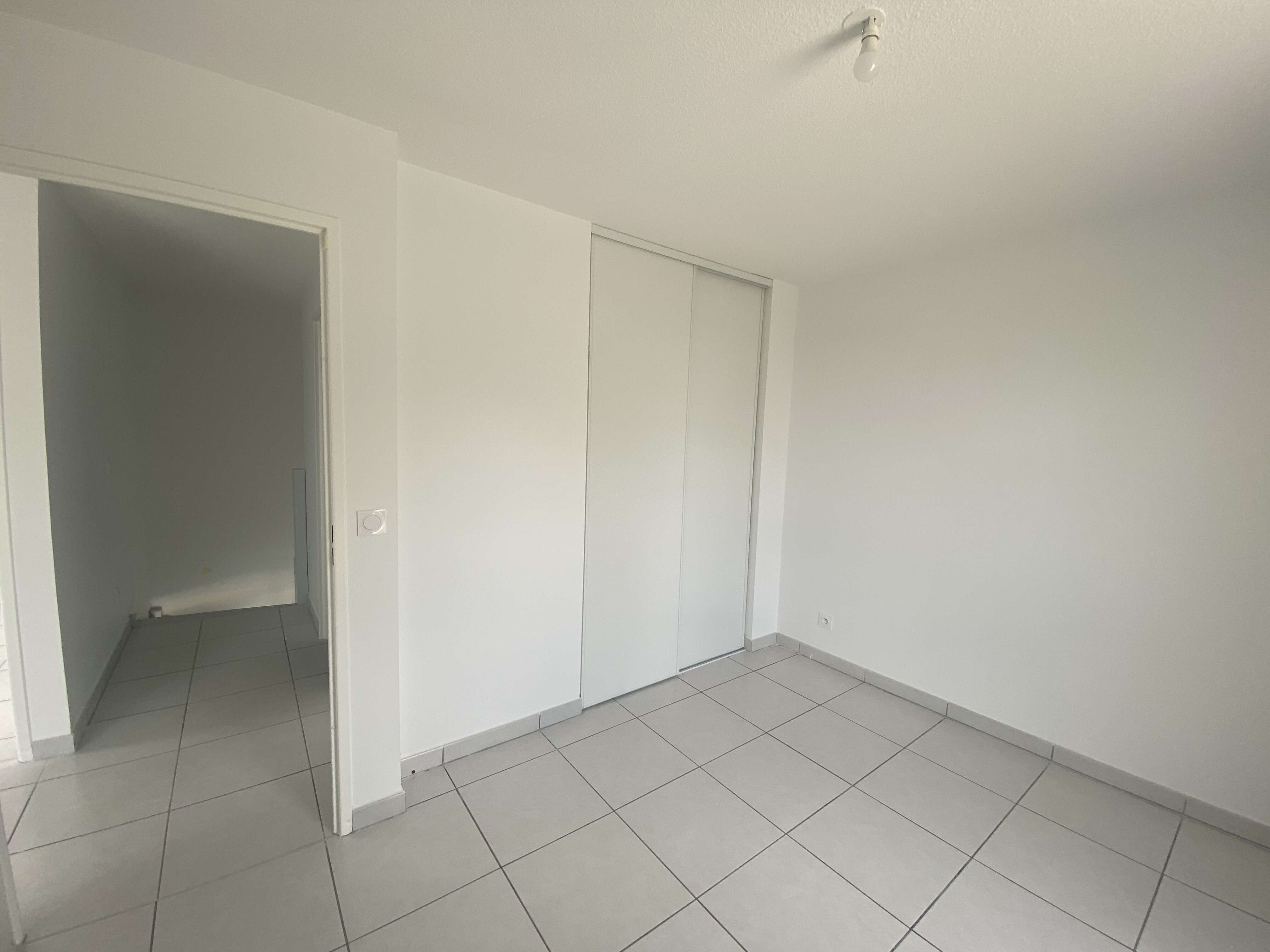 7CHAMBRE 3-cmp.jpg
