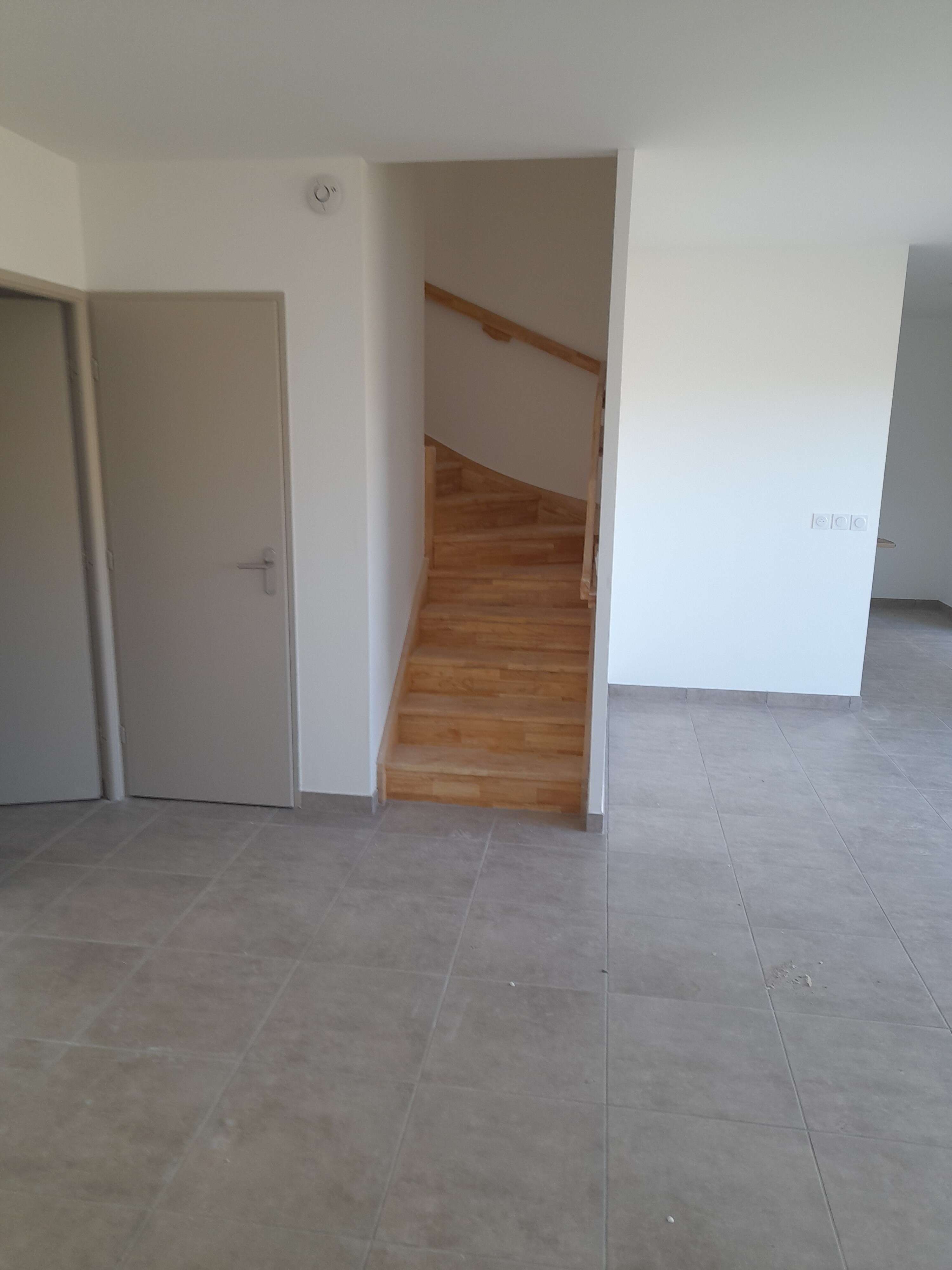 Escalier-compressed.jpg