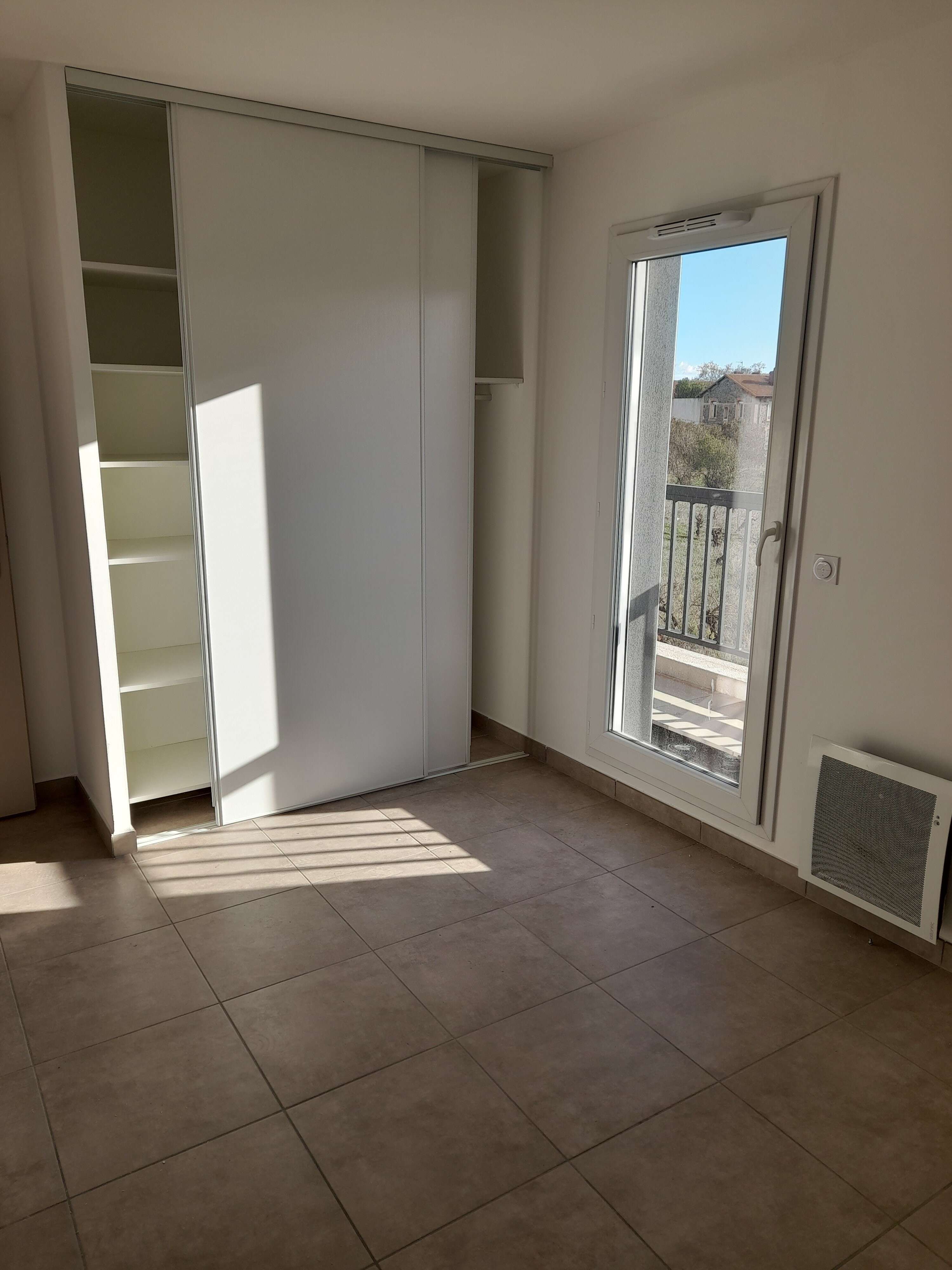Chambre 3-cmp.jpg