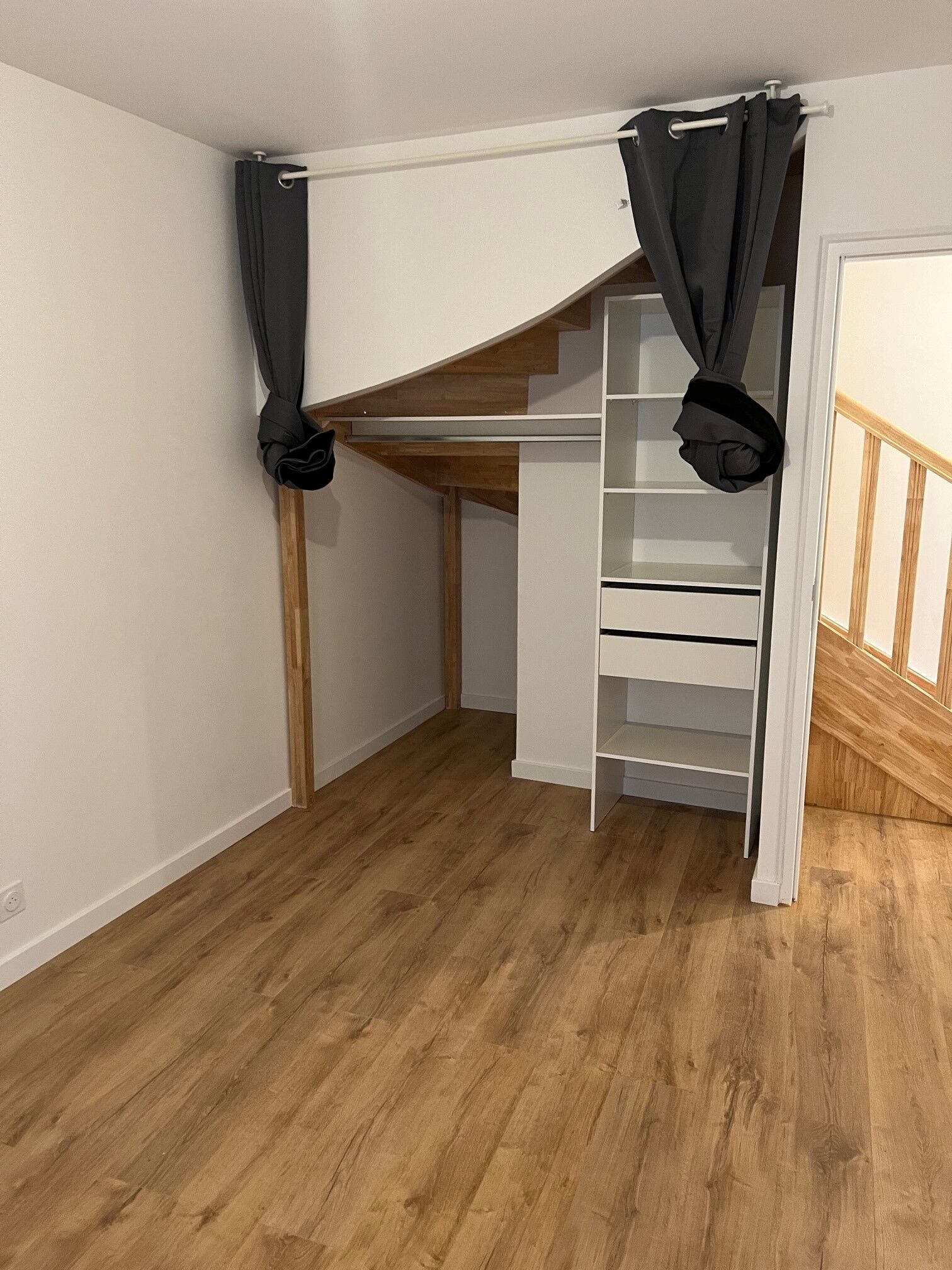 Chambre 1 (2)-compressed.jpg