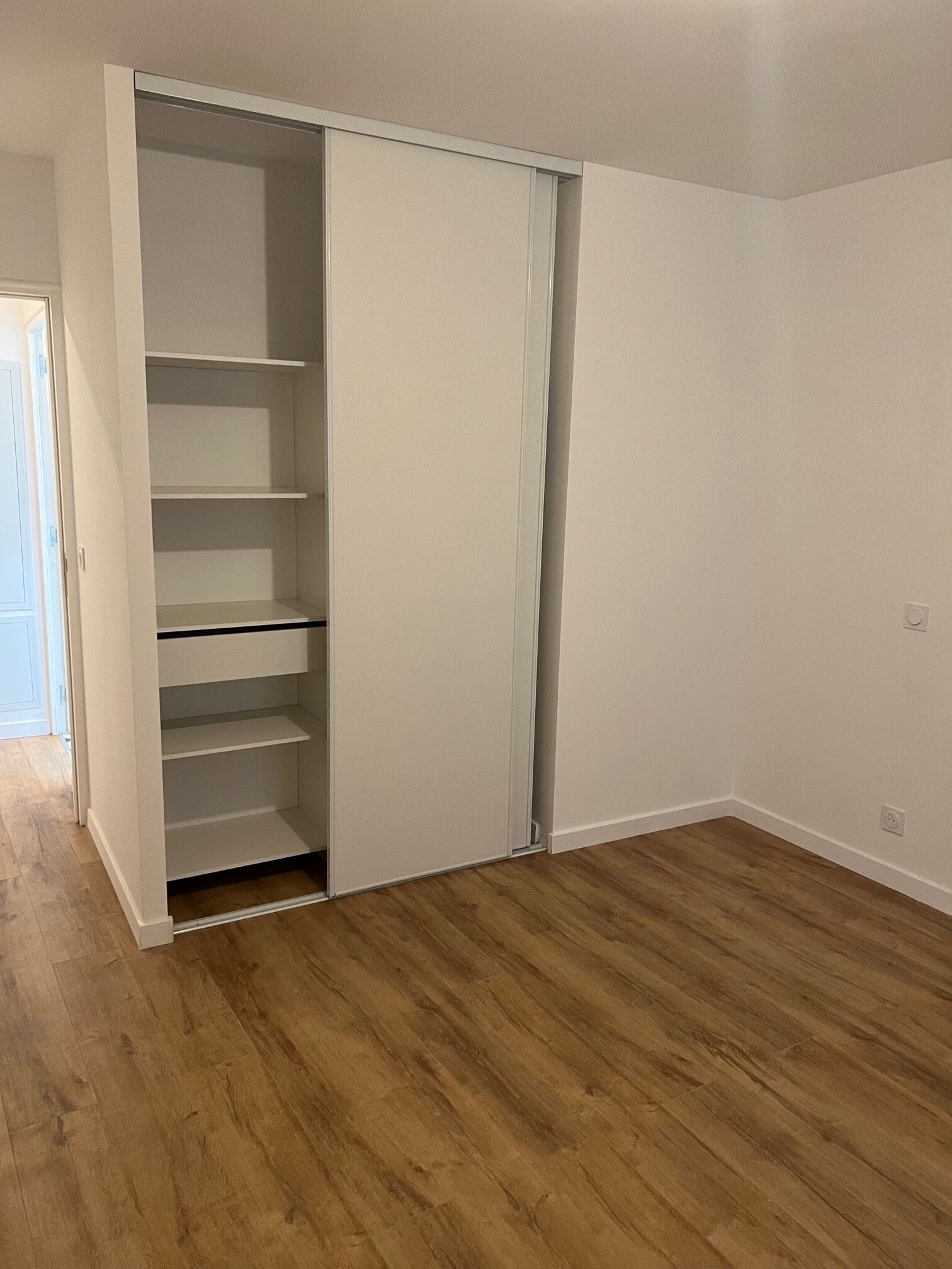 Chambre 2 (2)-compressed.jpg
