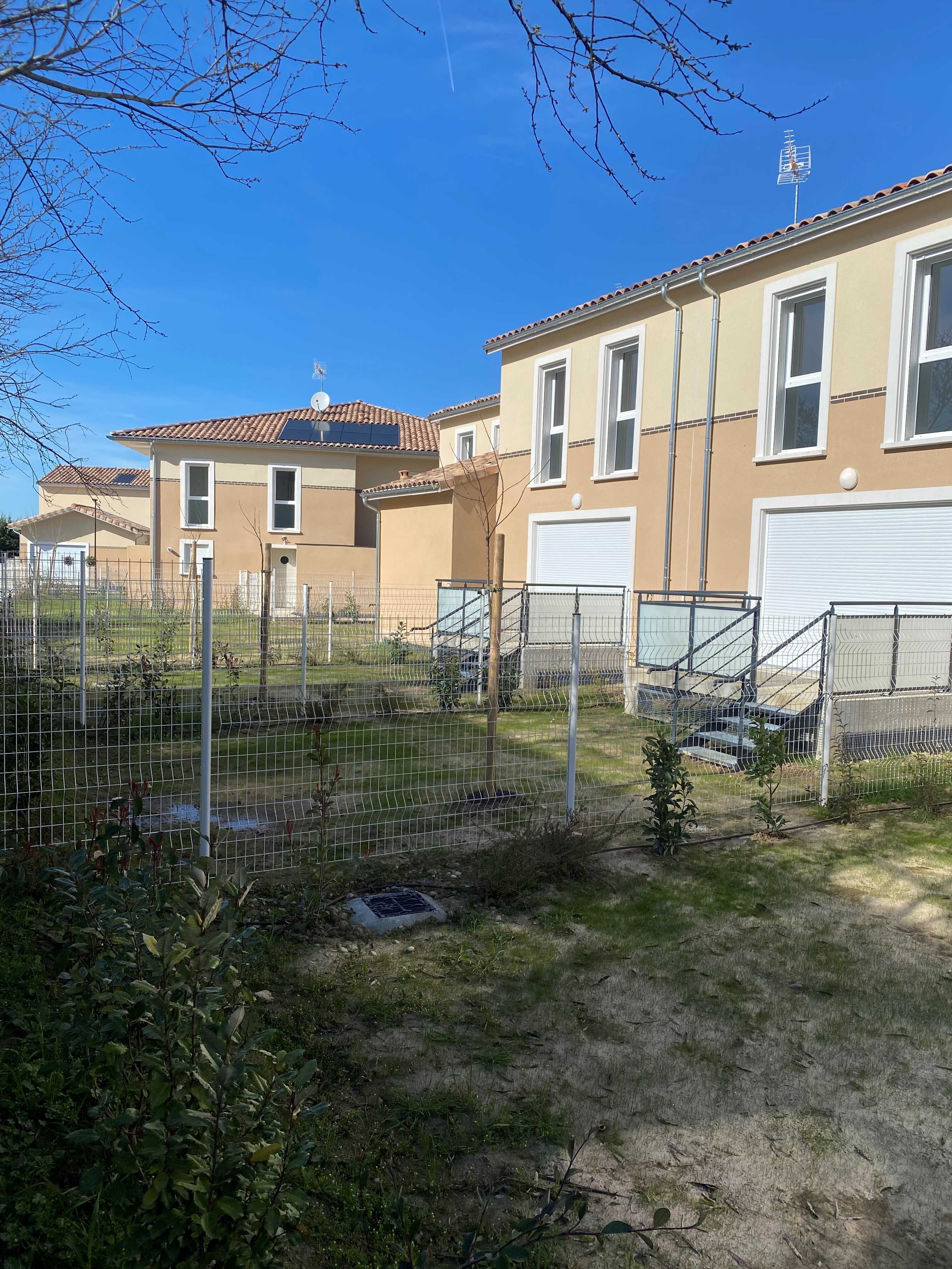 compressed-VUES JARDINS V3-V4.jpg