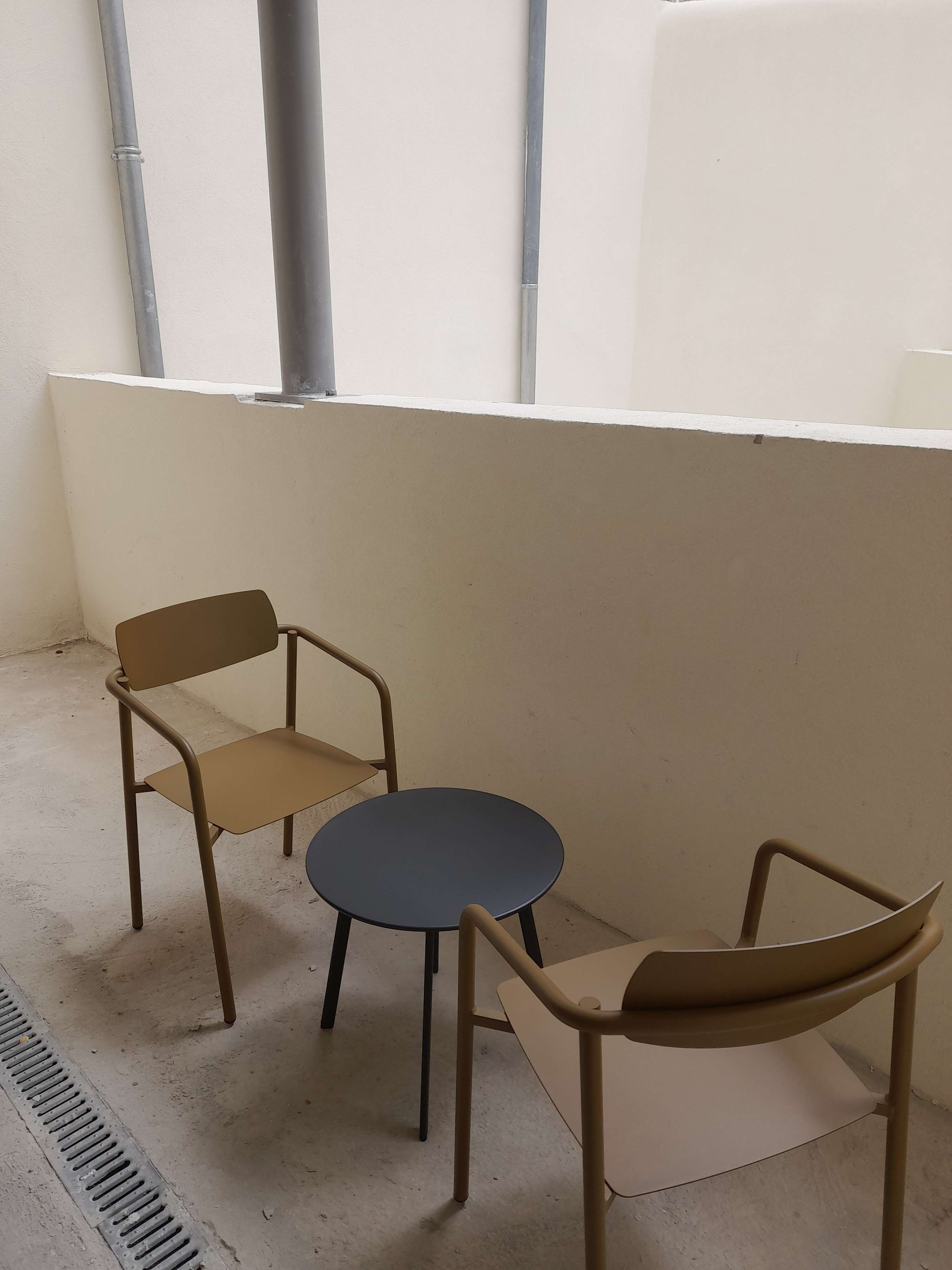 393-cmp.jpg