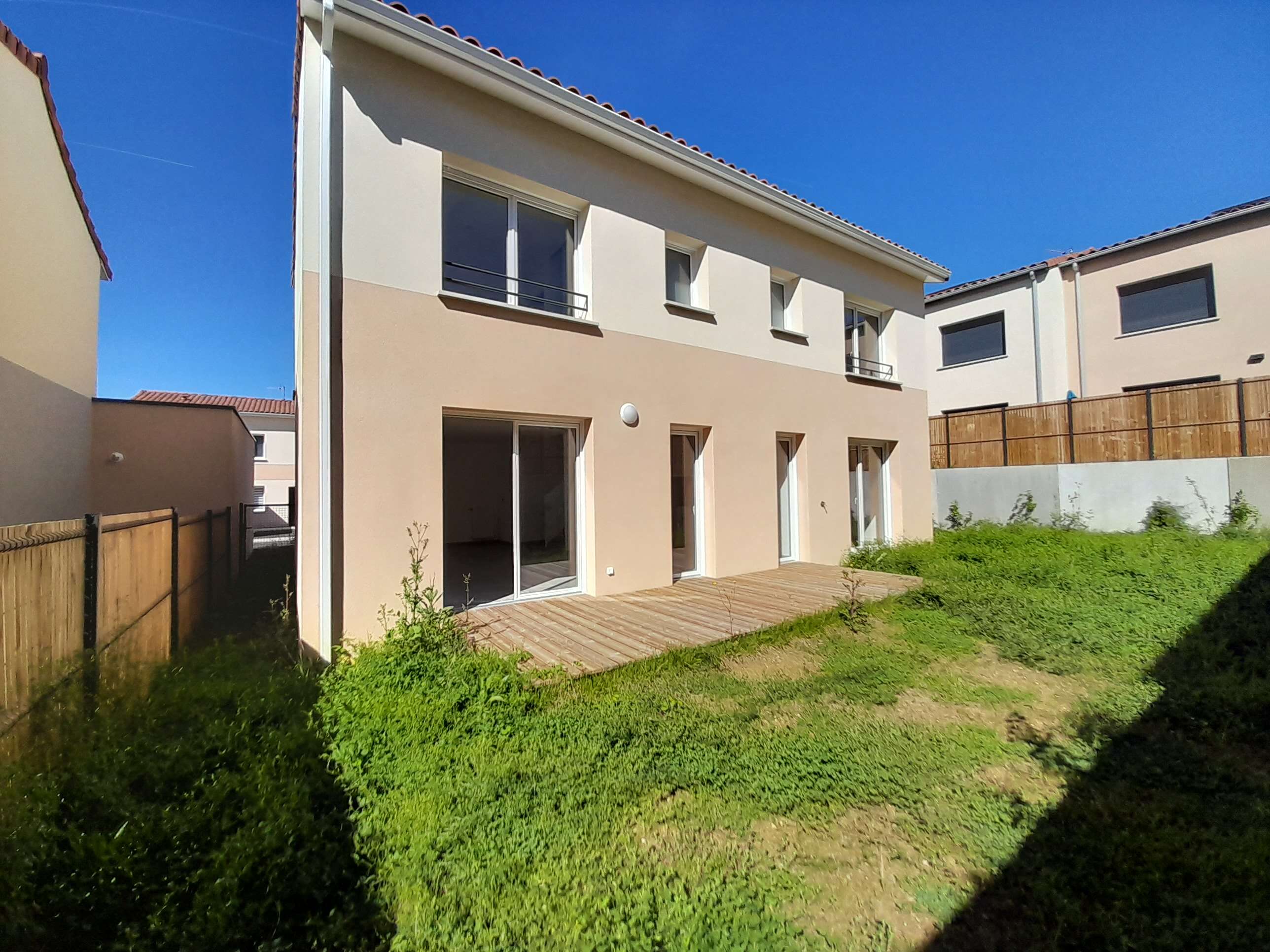 2-façade arriere-compressed.jpg