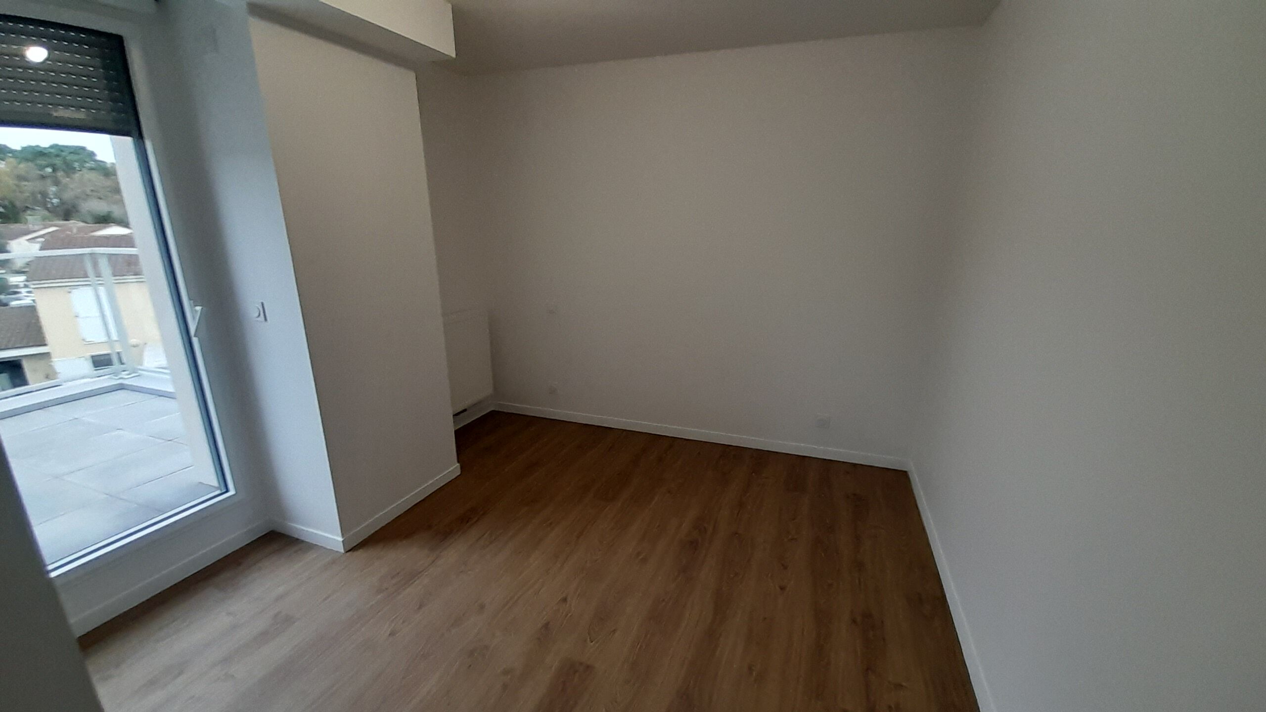 compressed-chambre étage facade.jpg