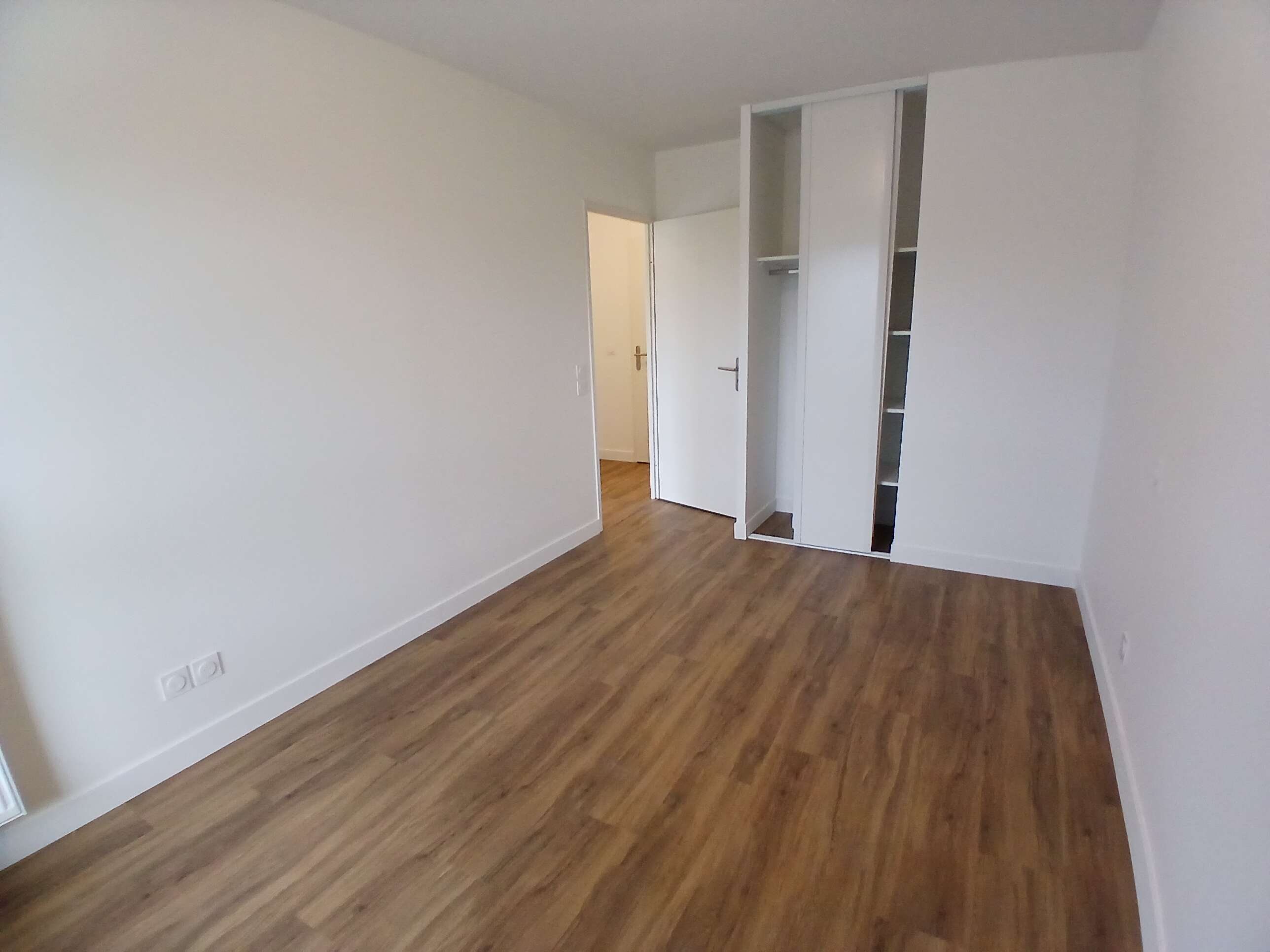 chambre 2-compressed.jpg